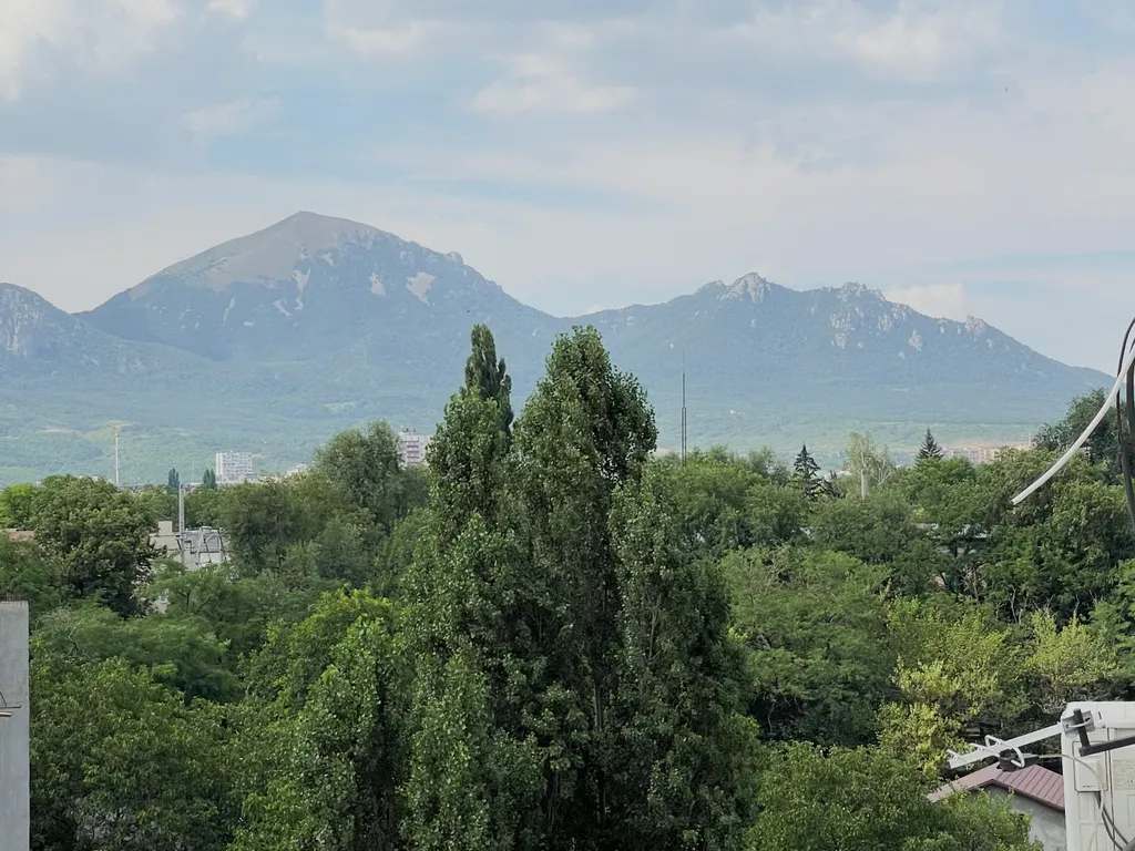 Светлая квартира в центре города, район ж/д
