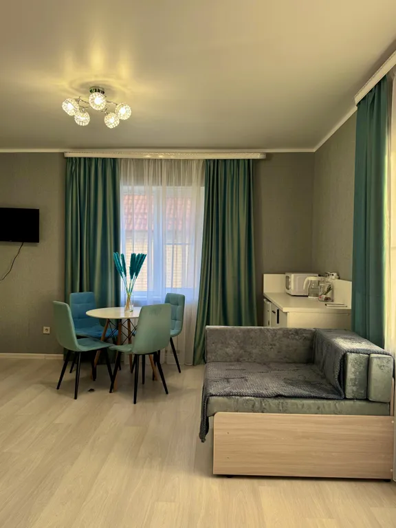 Квартира Комната — аренда посуточно в Красный Пахарь