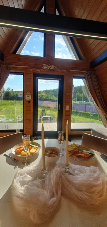 Уютный домик в стиле А-фрейм