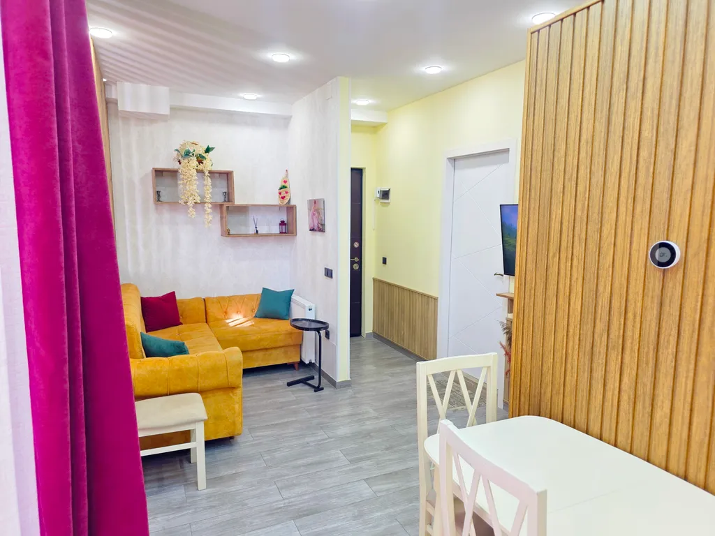 Красивая квартира на 7 этаже