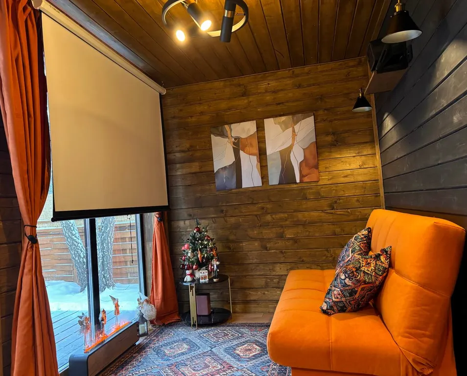 Рыжий домик