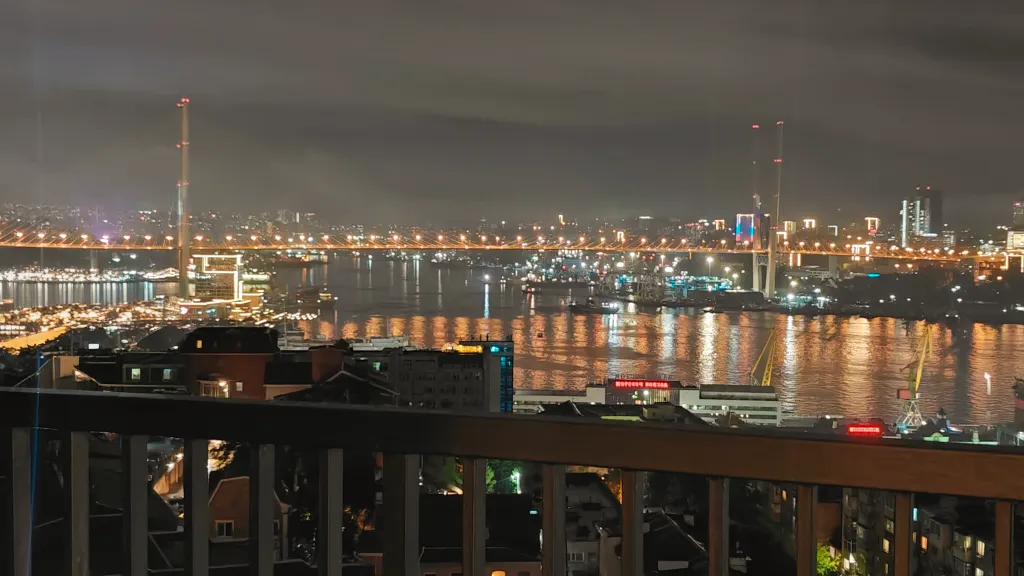 Видовая шикарная квартира в центре на набережной