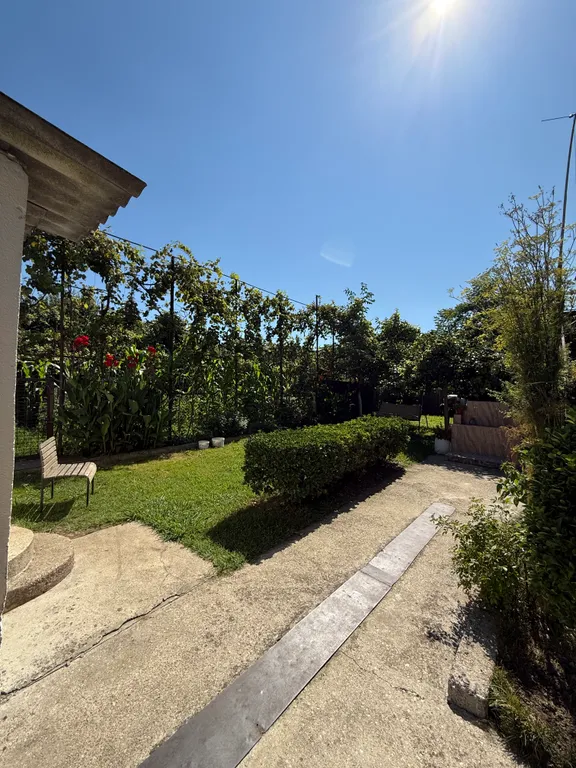 Уютные номера в городе Гудаута