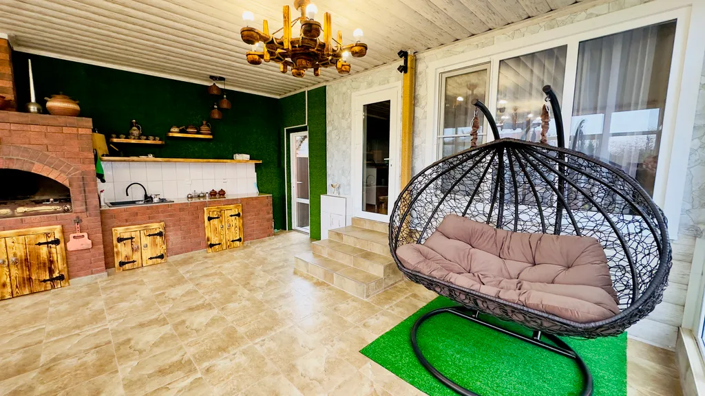 Уютный гостевой дом со своей теплой беседкой