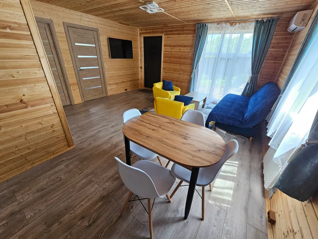 Уютный эко-дом у горы