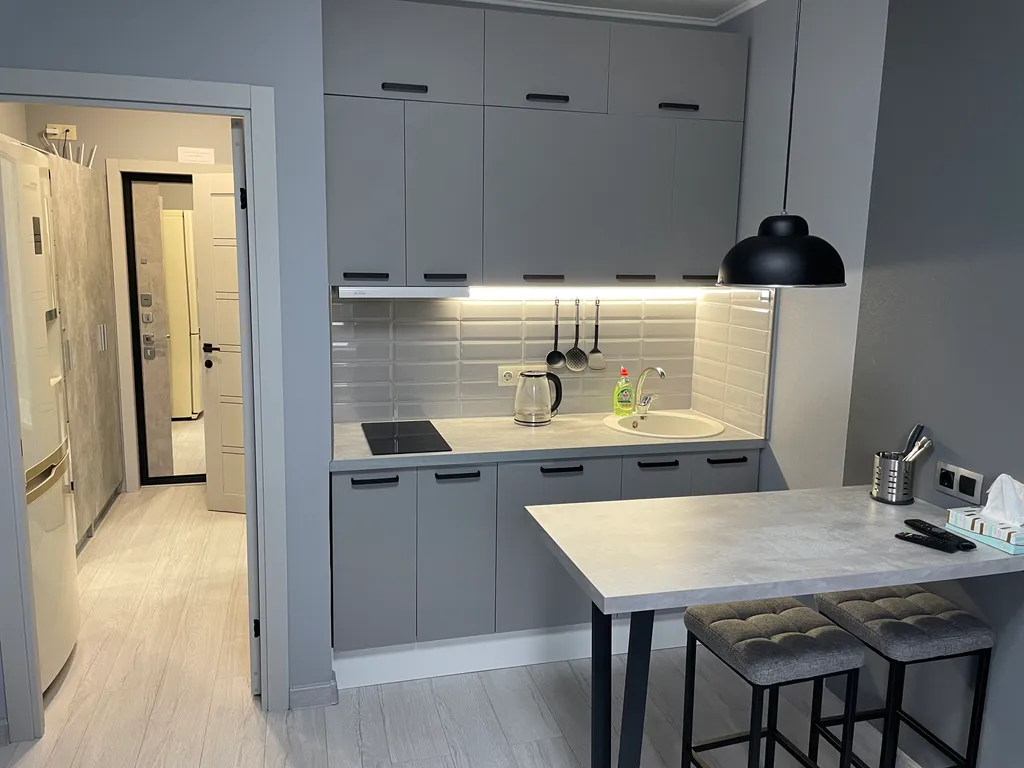 Студия с видом на лес