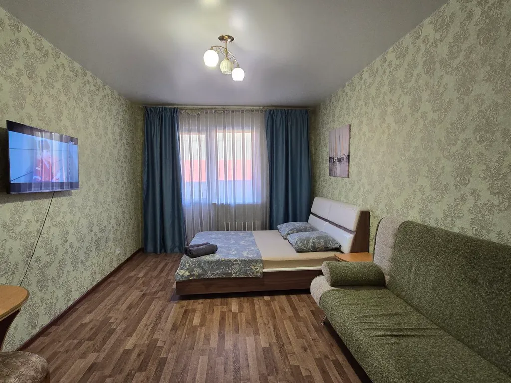 Однокомнатные апартаменты возле ТРЦ Аура