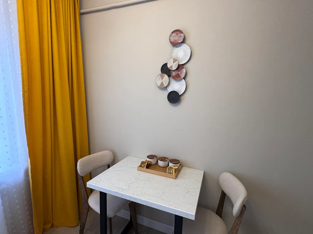 Современная квартира для отдыха и работы в спокойном районе