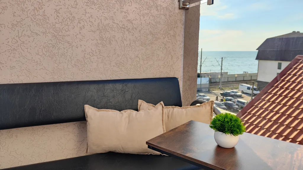 Апартаменты Сансет Бич