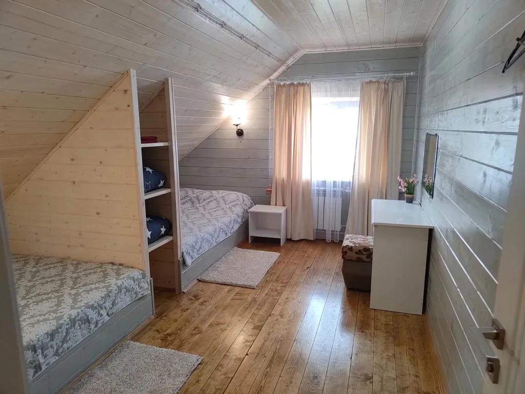 6-комнатный Дом