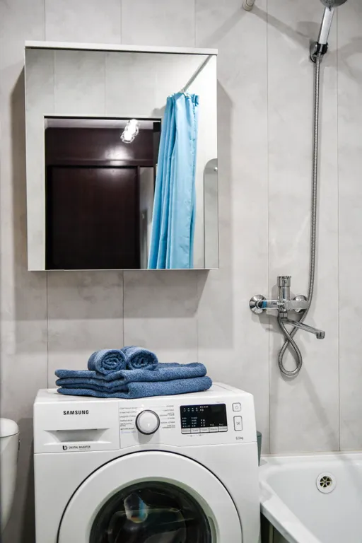 Квартира Квартира Яркая студия в Покровке — Красноярск