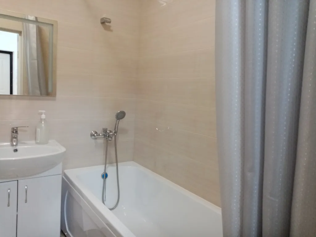 Квартира 1-комнатная квартира в новом доме — Элиста