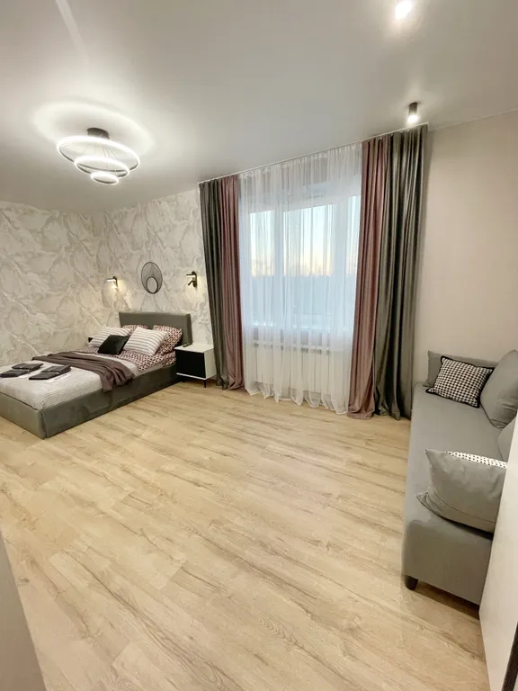 Двухкомнатная квартира у парка Победы