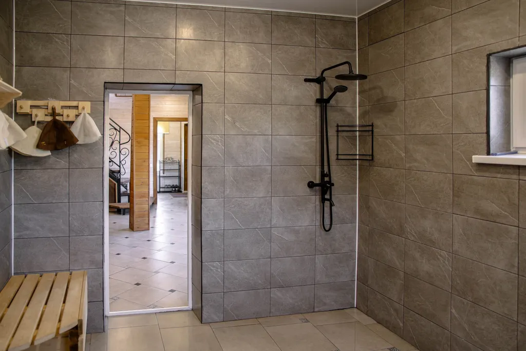 Двухэтажный коттедж с баней