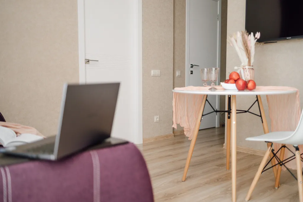 Апартаменты в центре с панорамным видом на город и реку Волга