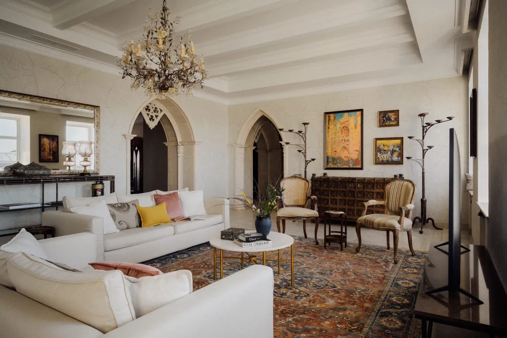 Уникальные апартаменты недалеко от Исаакиевского собора