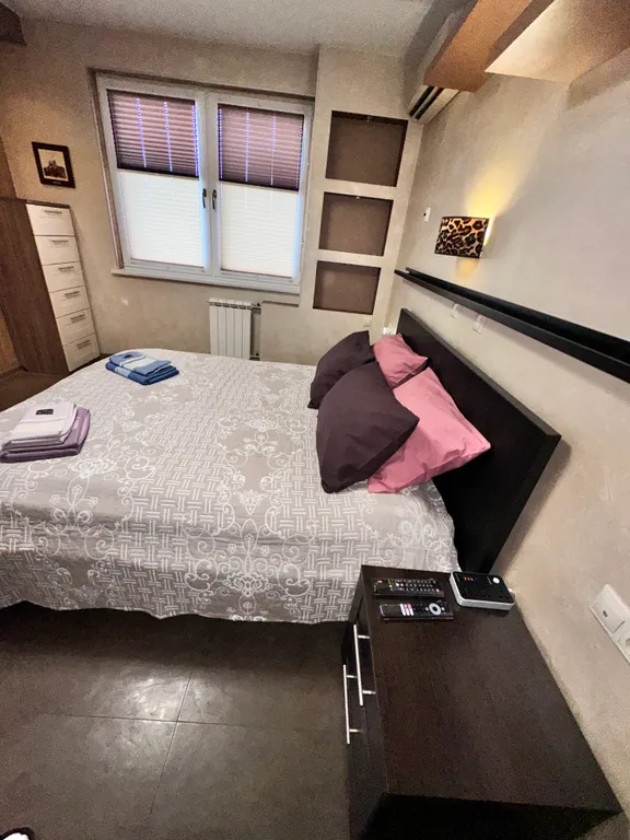 Квартира 3-комнатная квартира премиум-класса в центре у метро — Москва