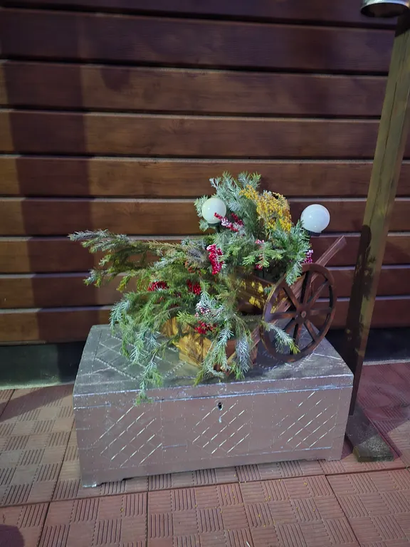 Новый двухэтажный коттедж недалеко от городского пляжа