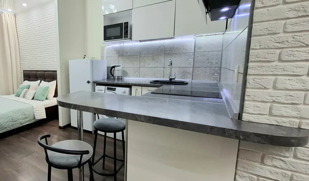 Студия с видом на Ангару