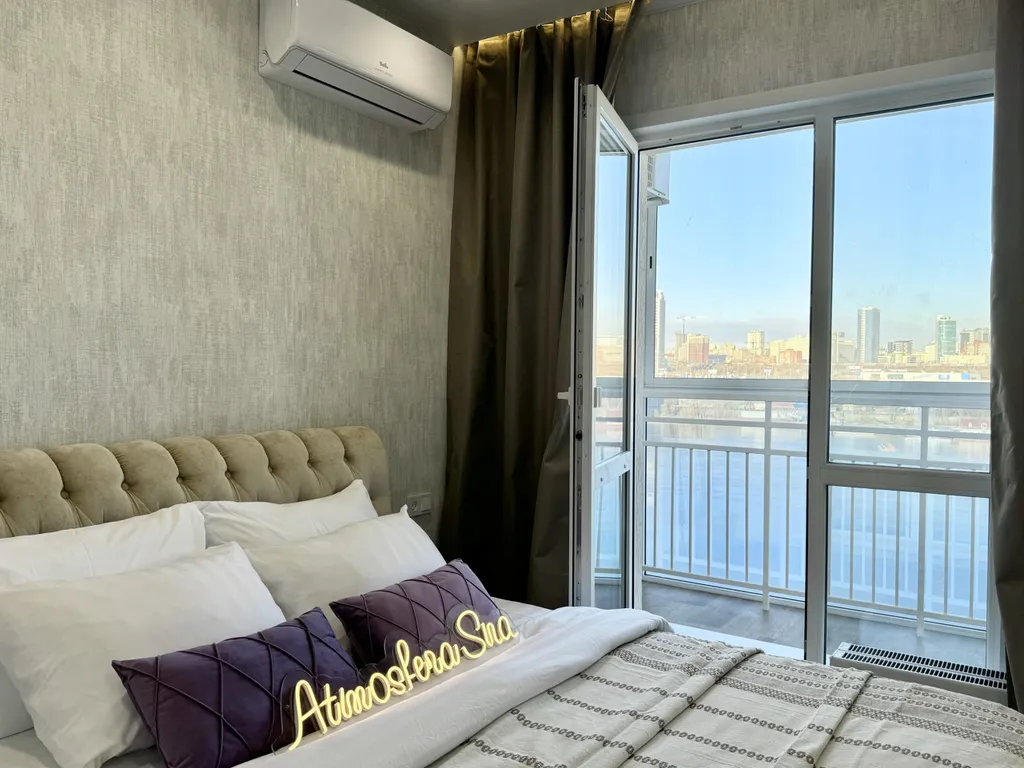 Квартира Шикарная квартира на берегу реки — Новосибирск