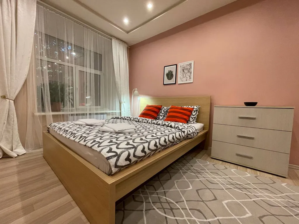 Квартира Квартира New Suvorovsky apartment — Санкт-Петербург