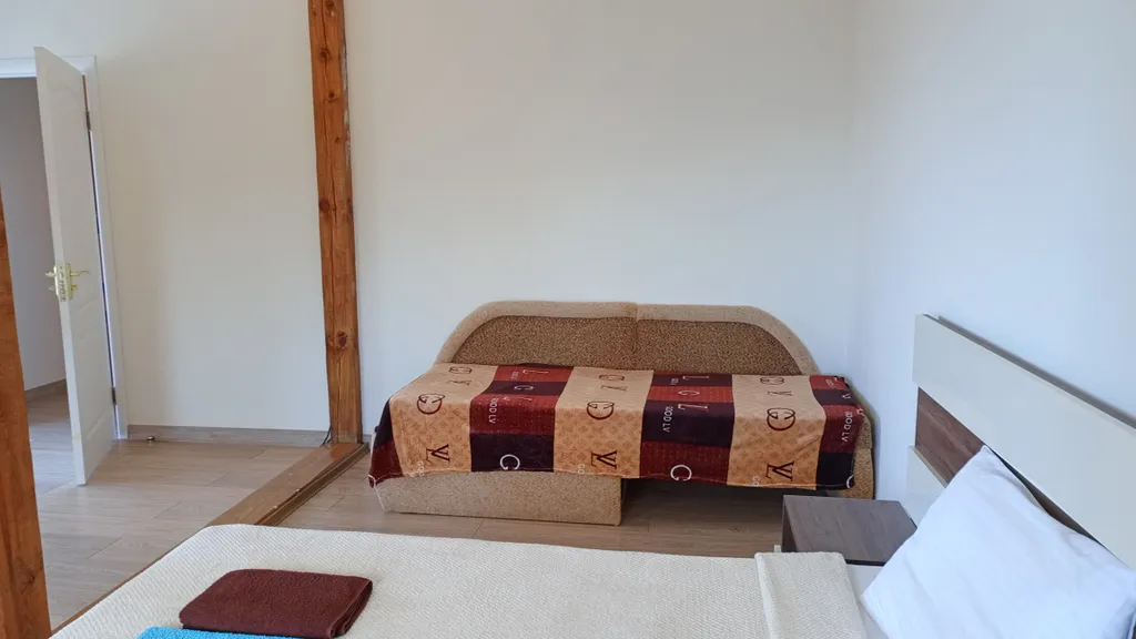 Трёхкомнатная квартира с панорамным видом на море и горы