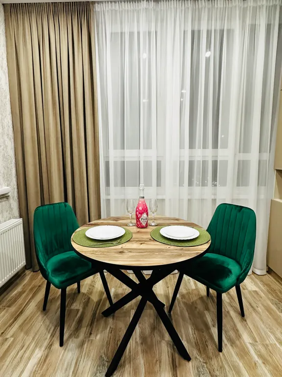 Квартира Новые апартаменты в шаговой доступности от ТЦ Меганом — Симферополь