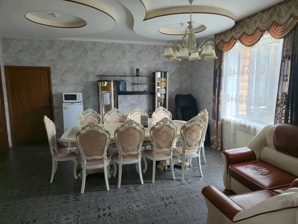 4-комнатный Дом