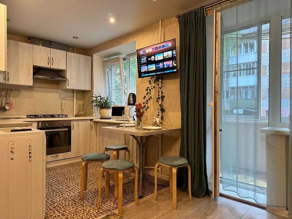 Уютная и комфортная квартира у площади Победы