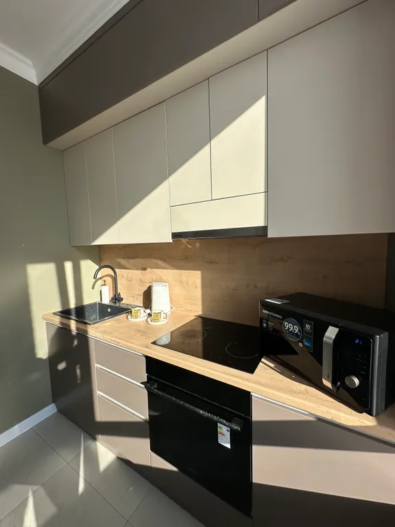 Уютная квартира в центре левого берега с видом на Астану арену