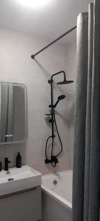 Квартира Квартира Стильная евродвушка с балконом — Мисайлово