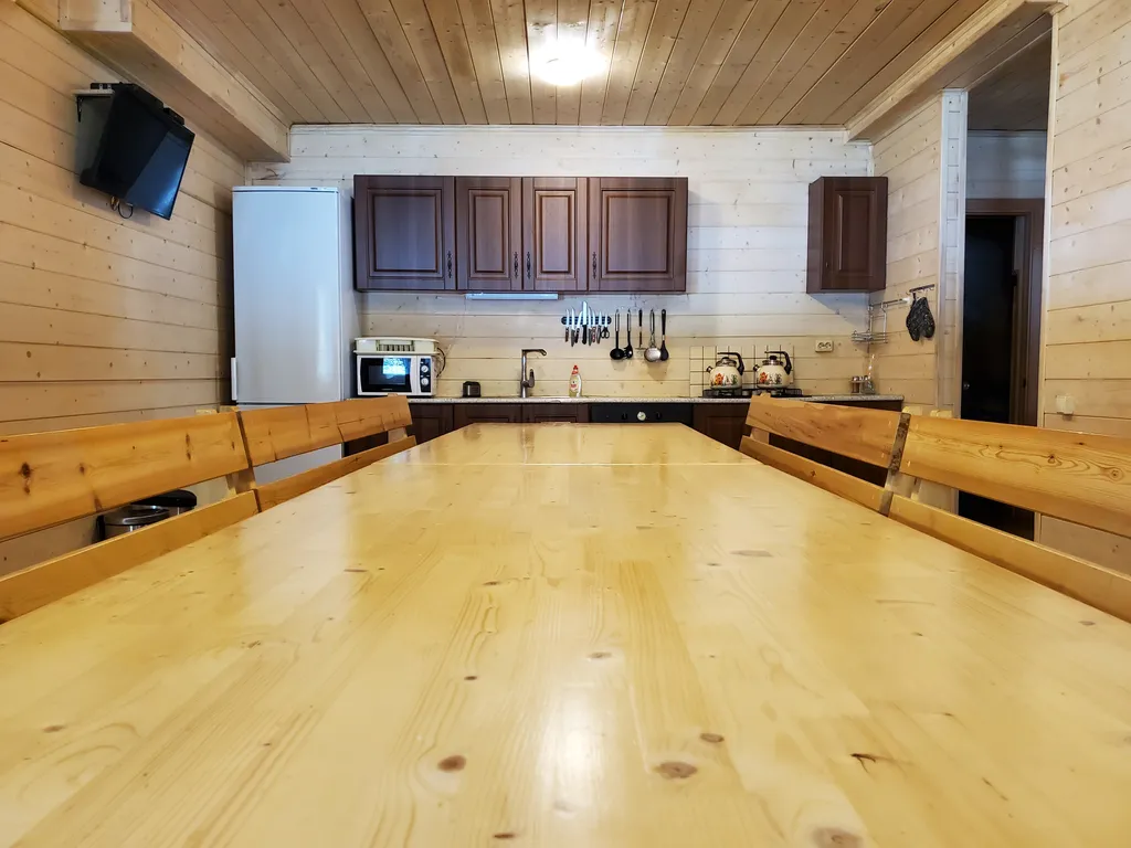 Загородный коттедж у леса