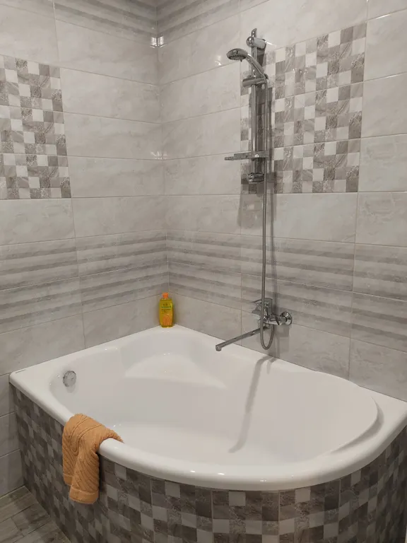 Уютная квартира рядом Ашан, с красивым видом на город