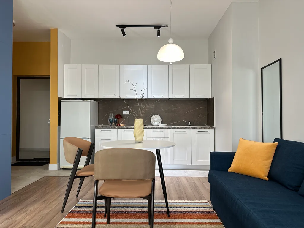 Квартира Яркая евродвушка Skyline напротив Мега центра — Алматы