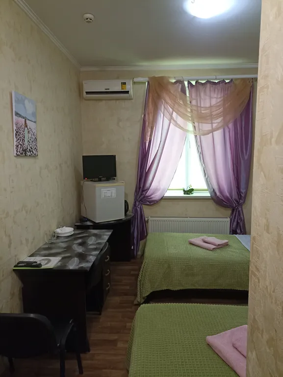 Двухместный номер стандарт с 2 односпальными кроватями