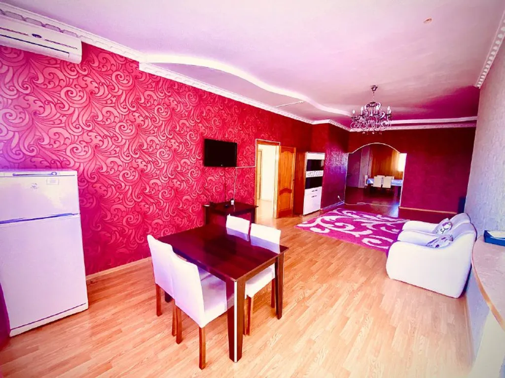 4-комнатная Квартира