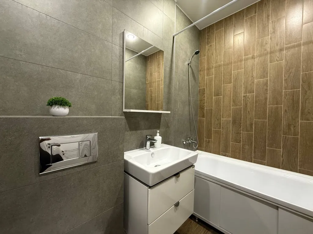 Новая квартира у метро Карла Маркса