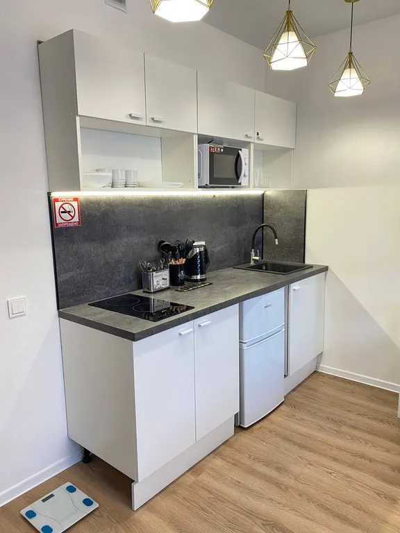 Уютная студия с дизайнерским ремонтом