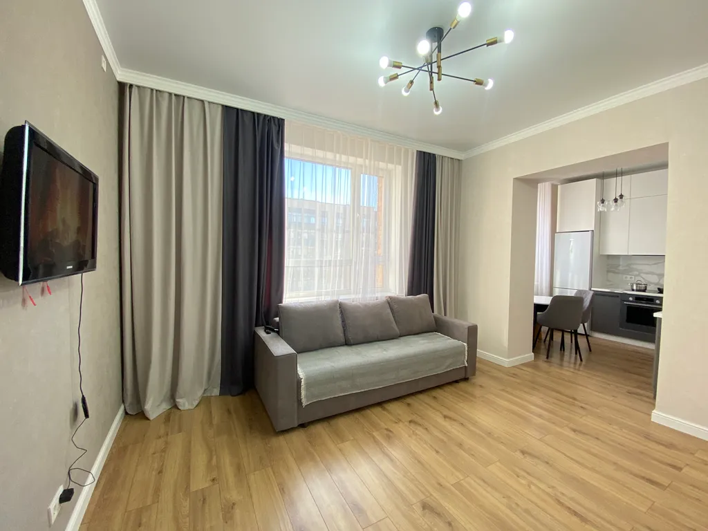 Уютная евро2-комн квартира в районе EXPO