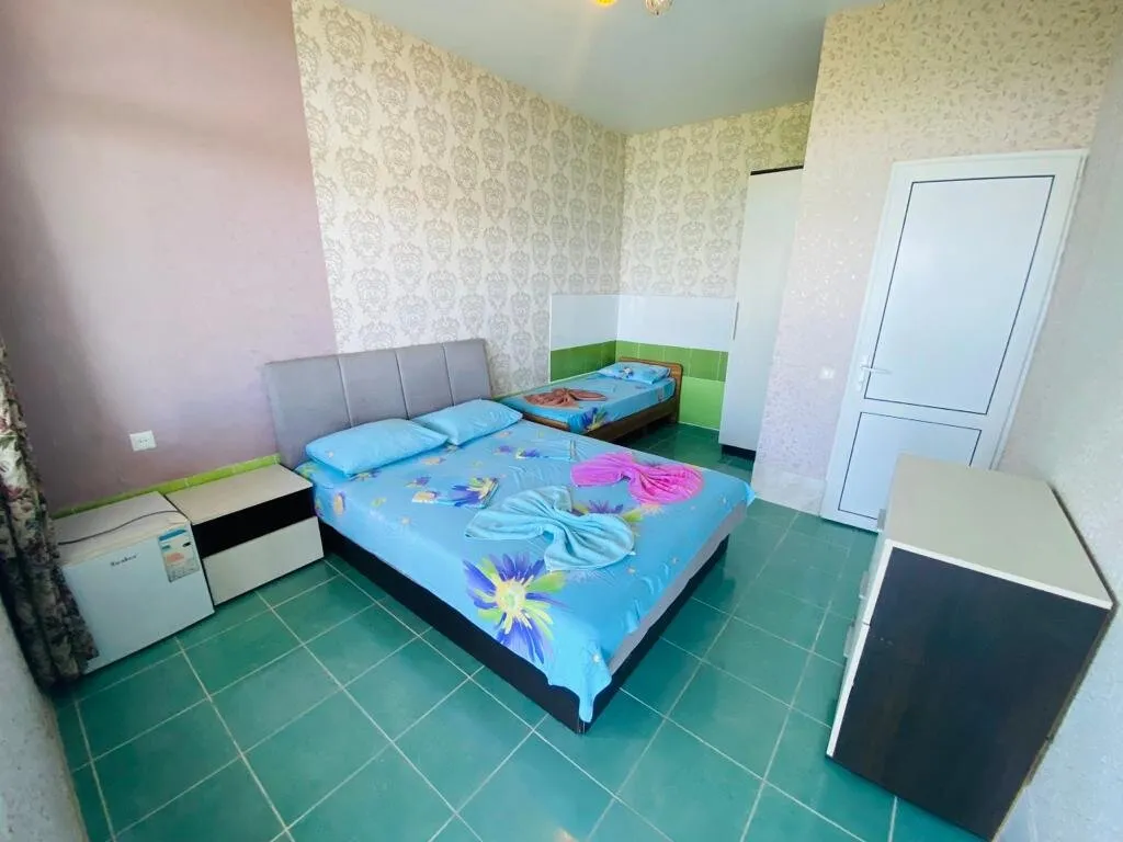 Квартира Комната — аренда посуточно в Лоо