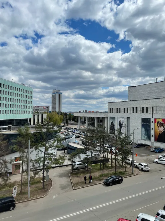 Стильные апартамент с видом на Театральную площадь