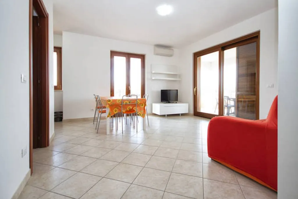 4-комнатная Квартира