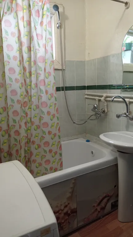 1-комнатная квартира рядом с жд вокзалом