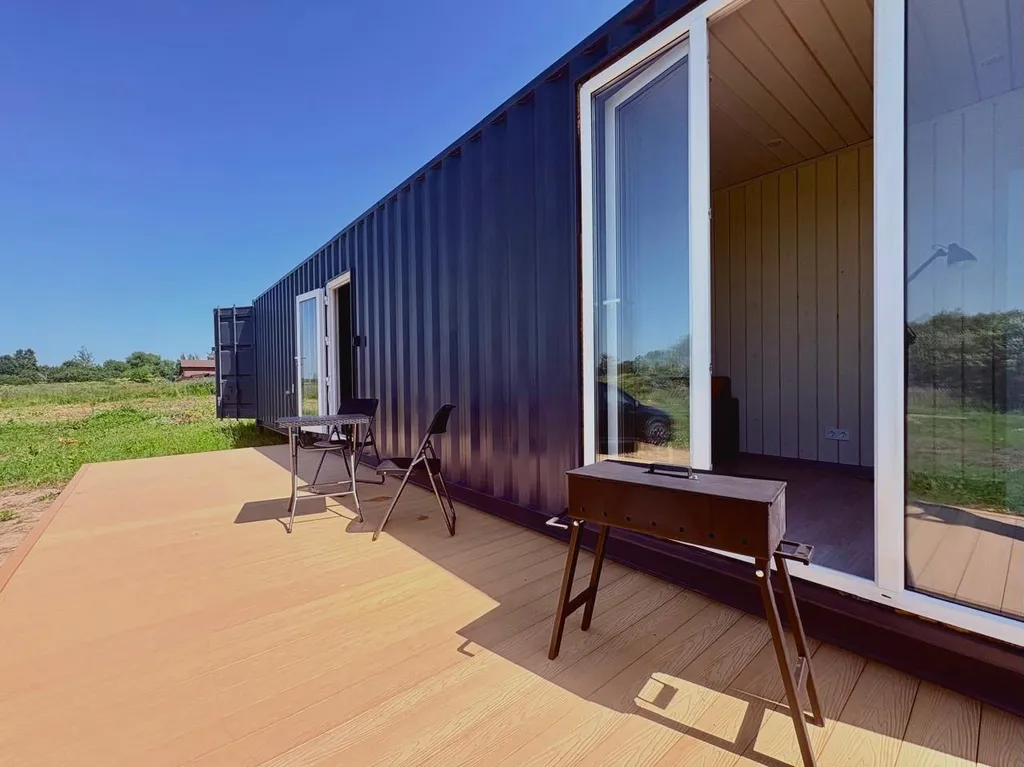 Коттедж Комфортабельный дом из морского контейнера у реки — Шаховская
