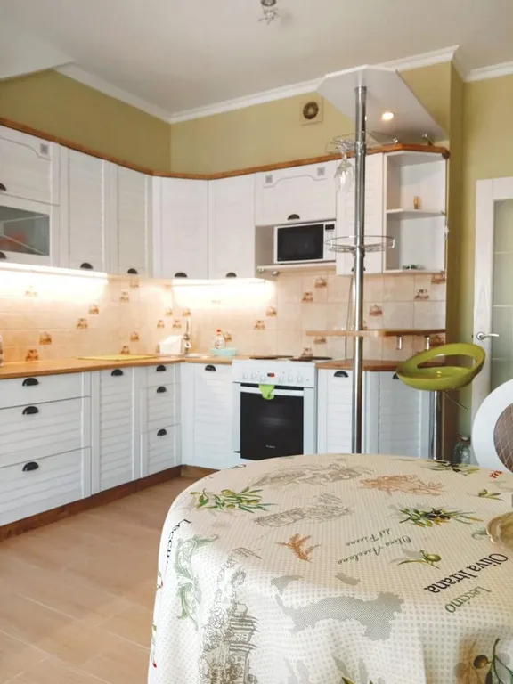 Квартира Квартира Уютная мансарда с видом на горы — Геленджик