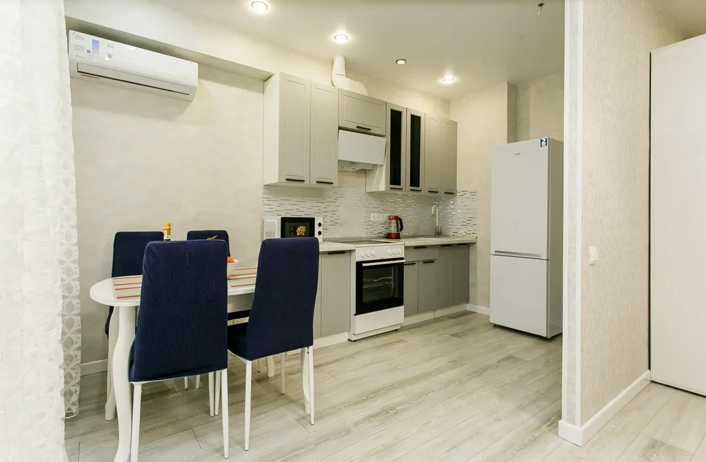 Просторный стильный апартамент на первой береговой линии