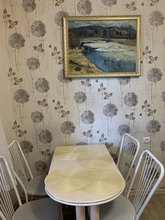 Уютная 2-кoмнатная квартиpа в цeнтрe гoродa