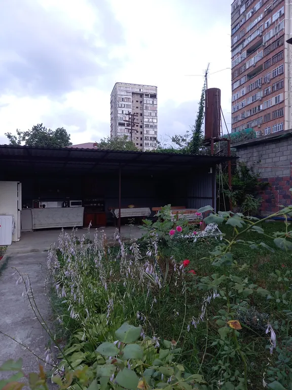 Коттедж 1-комнатный Дом — Гагра