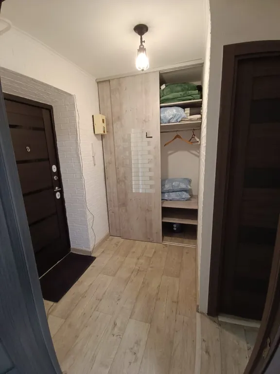 1-комнатная квартира светлая и просторная в тихом районе города