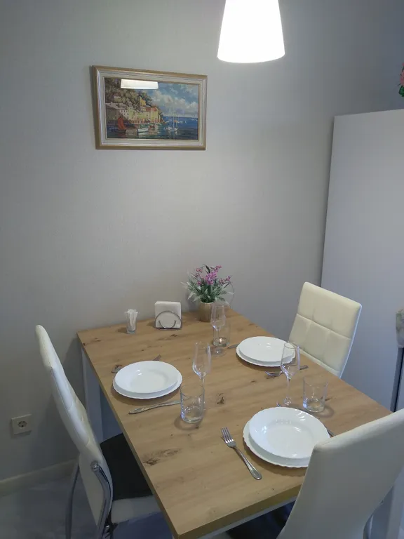 Новая квартира у Нахимовского училища